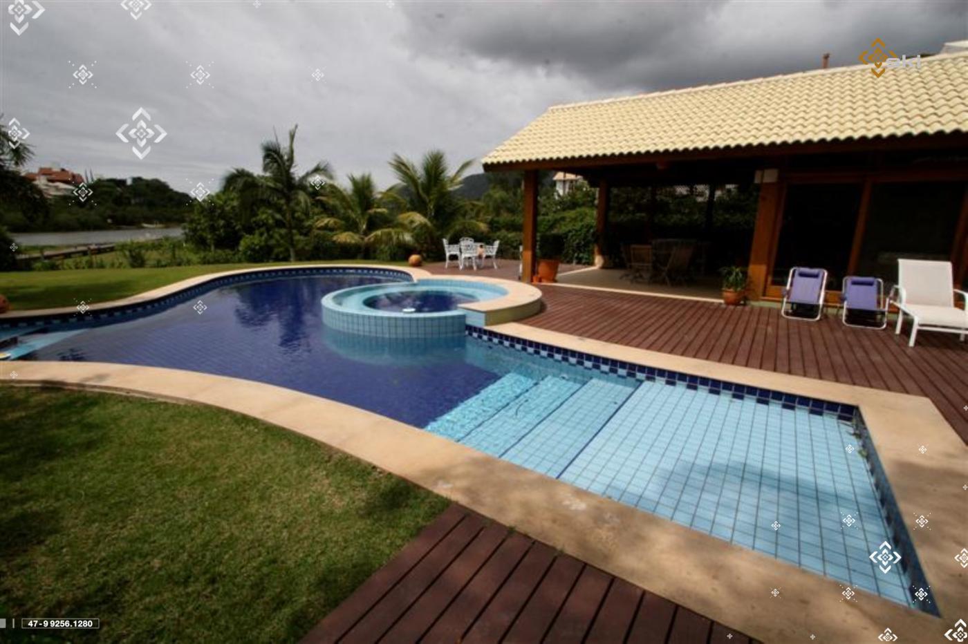 Casa, 7 quartos, 1672 m² - Foto 4